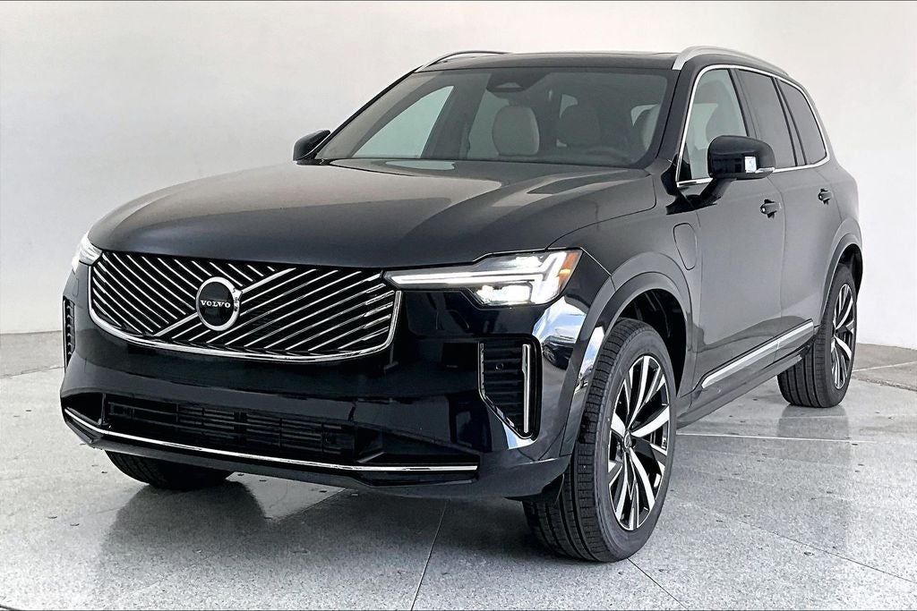 2026 Volvo XC90 Plug-In Hybrid T8 Core