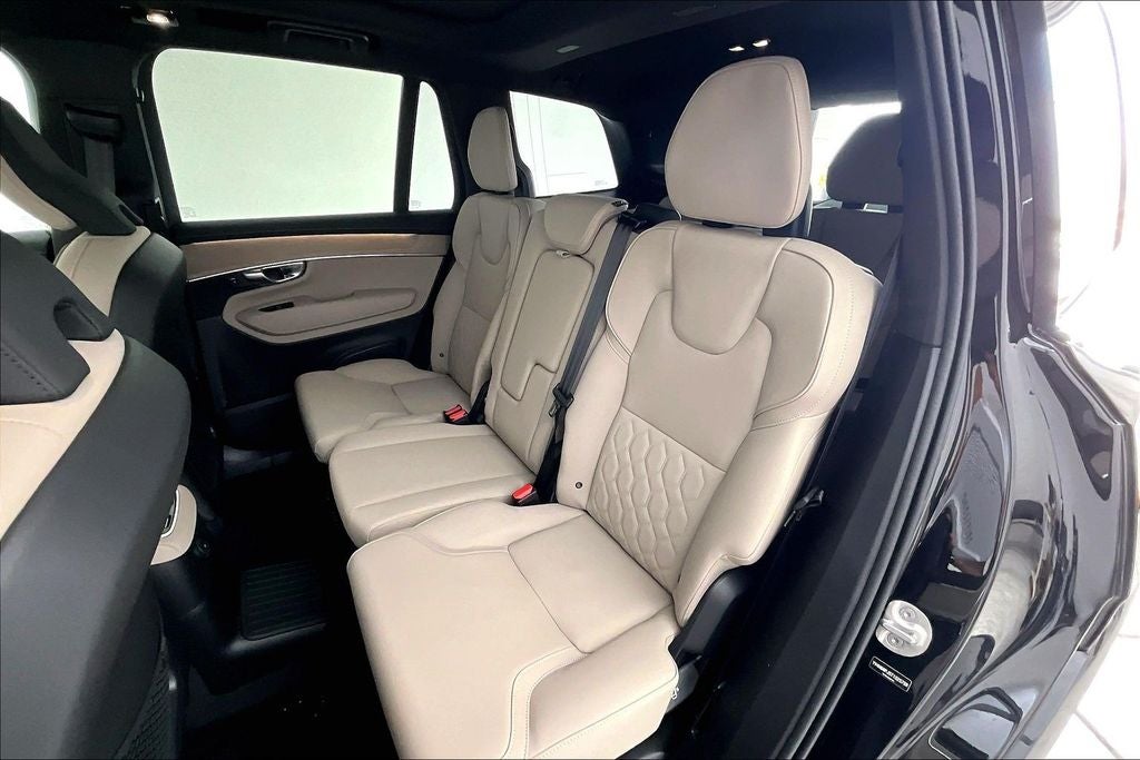 2026 Volvo XC90 Plug-In Hybrid T8 Core