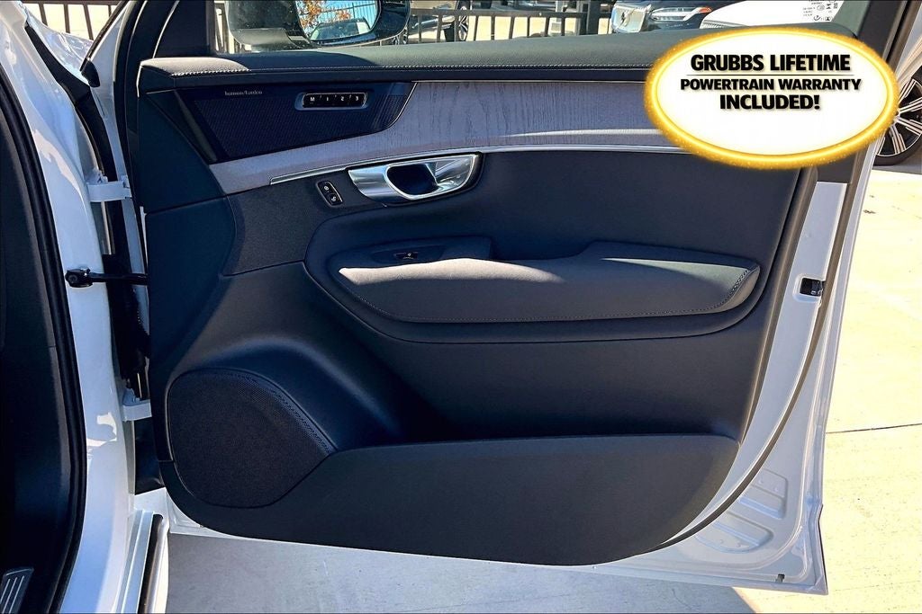 2026 Volvo XC90 Plug-In Hybrid T8 Ultra