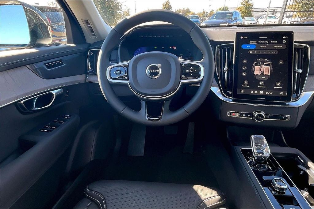 2026 Volvo XC90 Plug-In Hybrid T8 Ultra