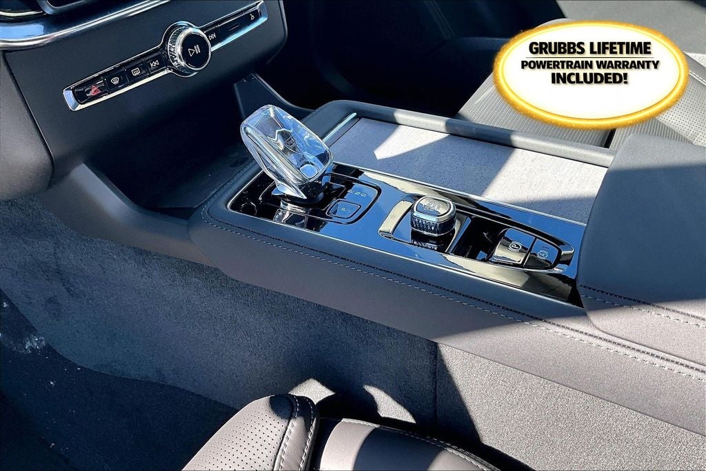 2026 Volvo XC90 Plug-In Hybrid T8 Ultra