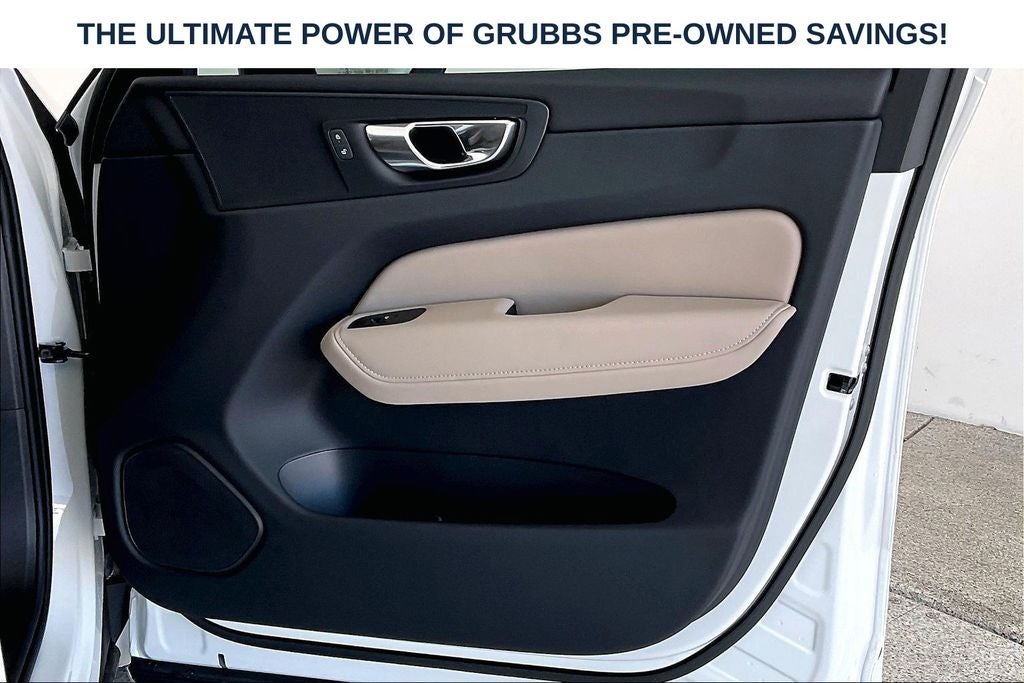 2026 Volvo XC60 Plug-In Hybrid T8 Plus