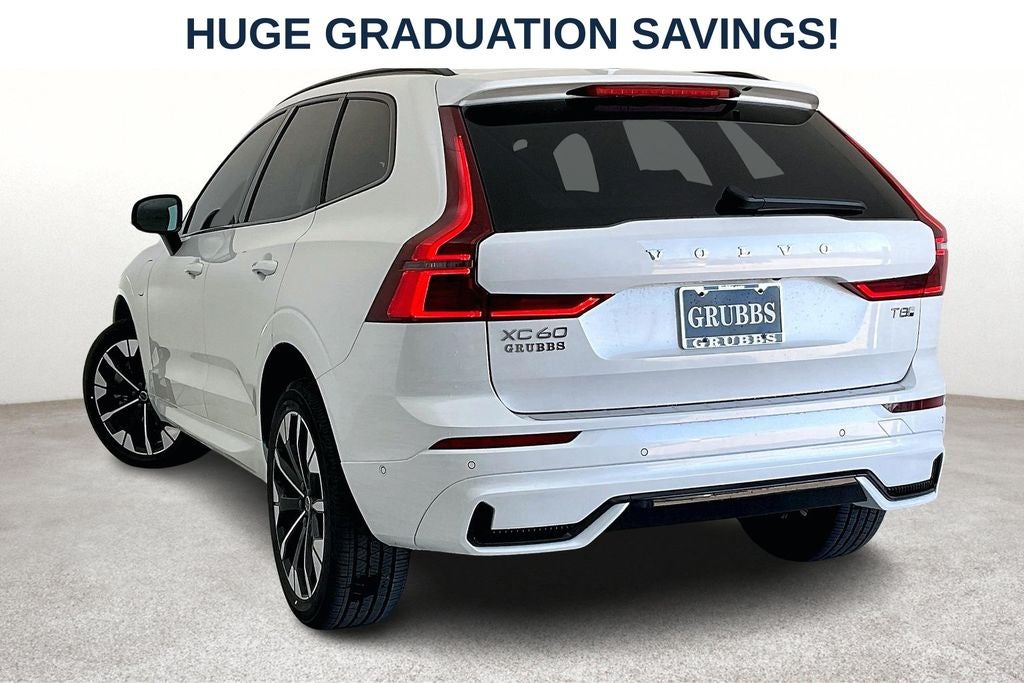 2026 Volvo XC60 Plug-In Hybrid T8 Plus