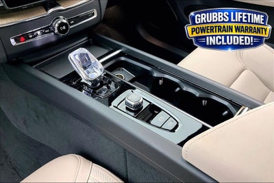 2026 Volvo XC60 Plug-In Hybrid T8 Plus
