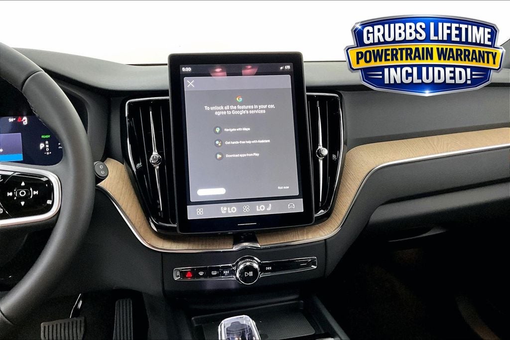2026 Volvo XC60 Plug-In Hybrid T8 Plus