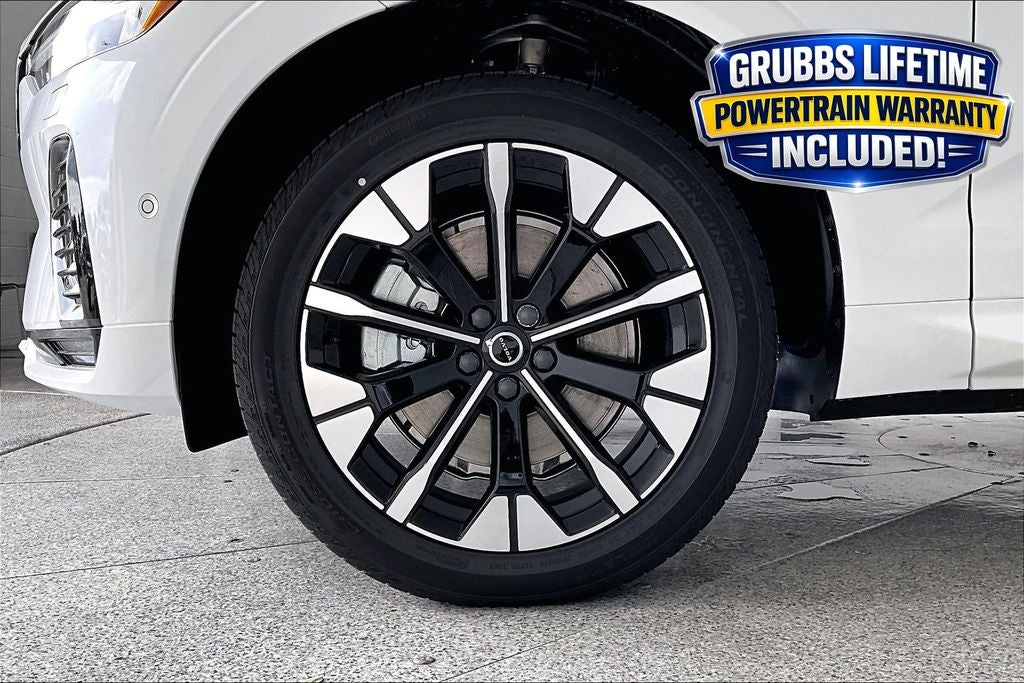 2026 Volvo XC60 Plug-In Hybrid T8 Plus