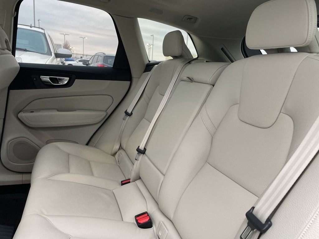 2025 Volvo XC60 Plug-In Hybrid T8 Plus T8 AWD PLUS