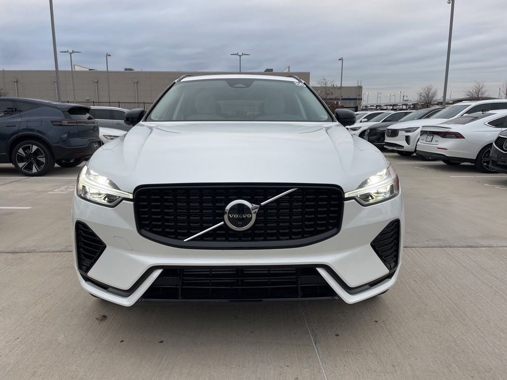 2025 Volvo XC60 Plug-In Hybrid T8 Plus T8 AWD PLUS