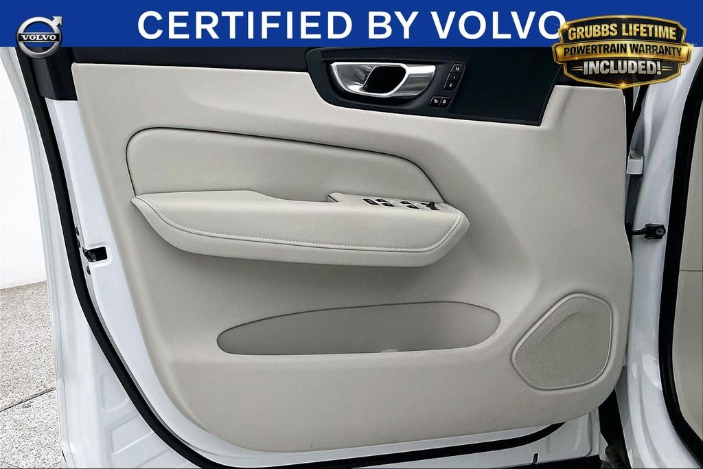 2025 Volvo XC60 Plug-In Hybrid T8 Plus T8 AWD PLUS