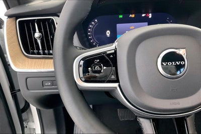 2026 Volvo XC60 Plug-In Hybrid T8 Plus