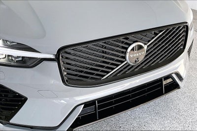 2026 Volvo XC60 Plug-In Hybrid T8 Plus