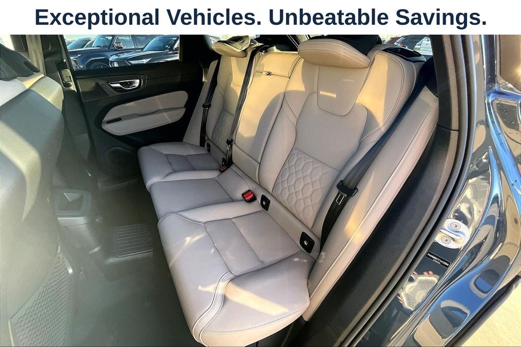 2026 Volvo XC60 Plug-In Hybrid T8 Plus