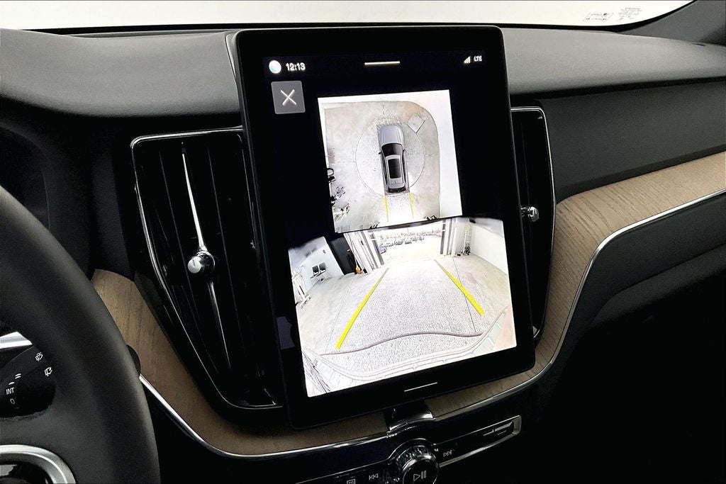 2026 Volvo XC60 Plug-In Hybrid T8 Plus