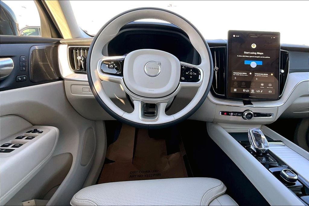 2026 Volvo XC60 Plug-In Hybrid T8 Ultra