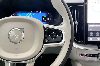2026 Volvo XC60 Plug-In Hybrid T8 Ultra