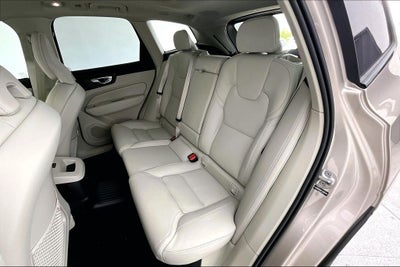 2026 Volvo XC60 Plug-In Hybrid T8 Ultra