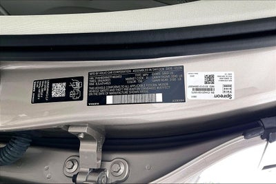 2026 Volvo XC60 Plug-In Hybrid T8 Ultra