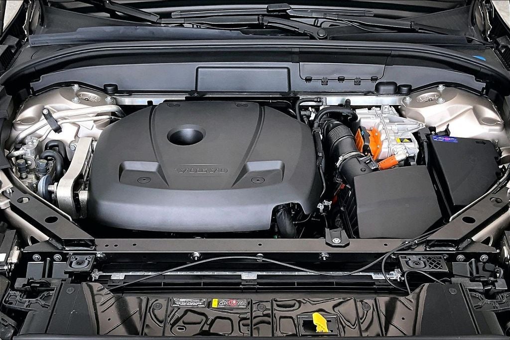 2026 Volvo XC60 Plug-In Hybrid T8 Ultra