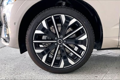2026 Volvo XC60 Plug-In Hybrid T8 Ultra