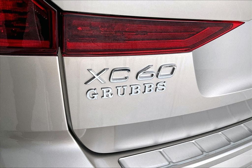 2026 Volvo XC60 Plug-In Hybrid T8 Ultra