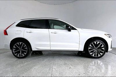 2026 Volvo XC60 Plug-In Hybrid T8 Ultra