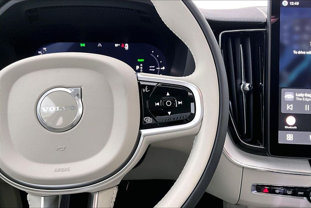 2026 Volvo XC60 Plug-In Hybrid T8 Ultra