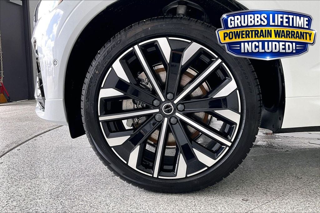 2026 Volvo XC60 Plug-In Hybrid T8 Ultra