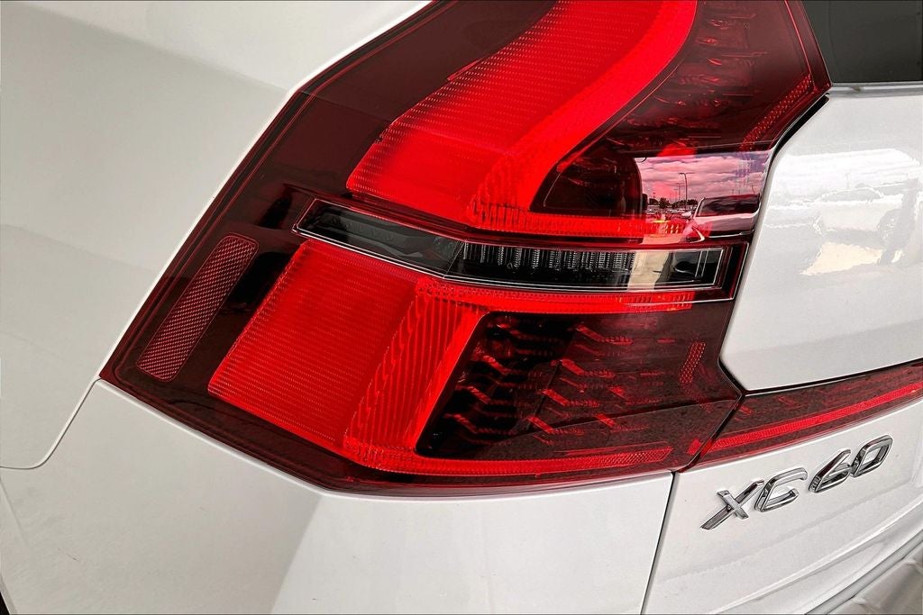 2026 Volvo XC60 Plug-In Hybrid T8 Ultra