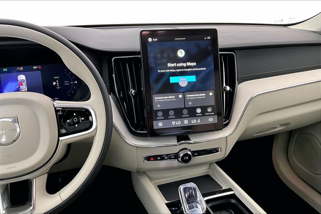 2026 Volvo XC60 Plug-In Hybrid T8 Ultra