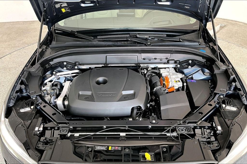 2026 Volvo XC60 Plug-In Hybrid T8 Ultra