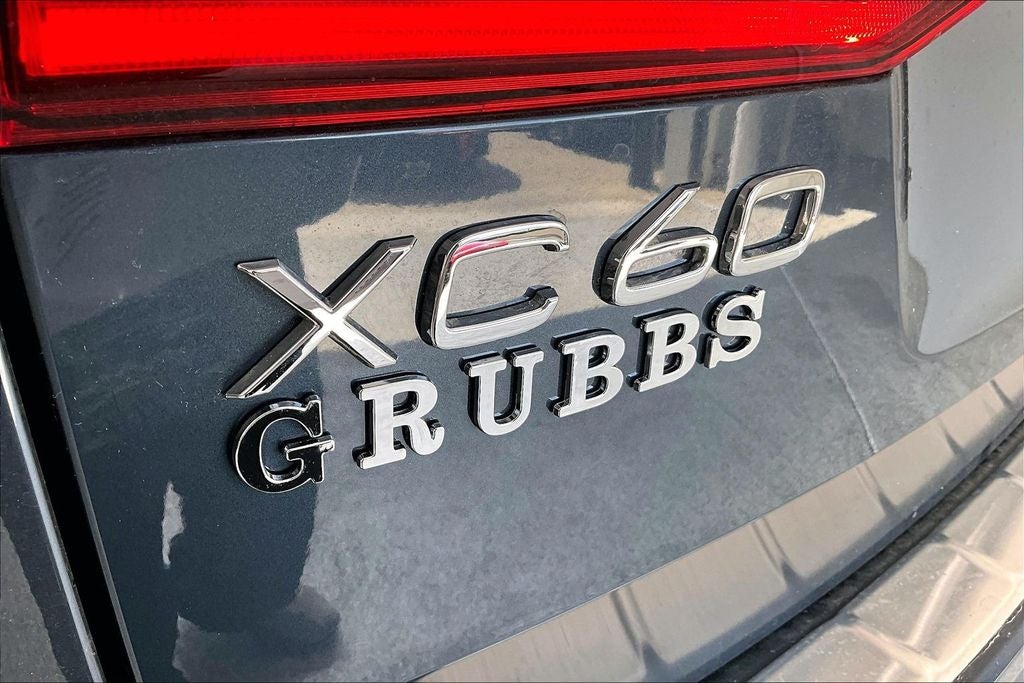 2026 Volvo XC60 Plug-In Hybrid T8 Ultra