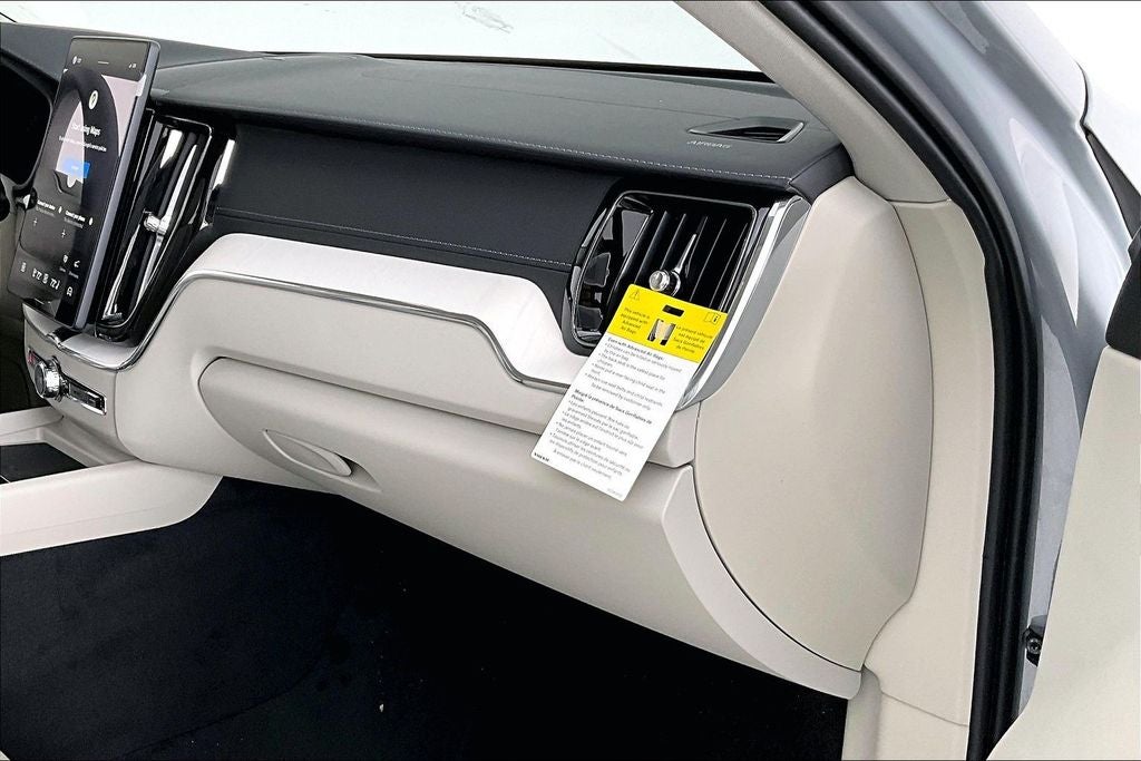 2026 Volvo XC60 Plug-In Hybrid T8 Ultra