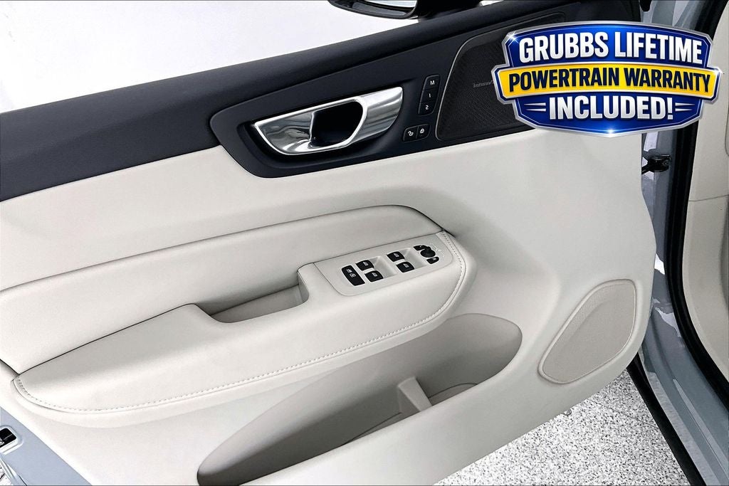 2026 Volvo XC60 Plug-In Hybrid T8 Ultra