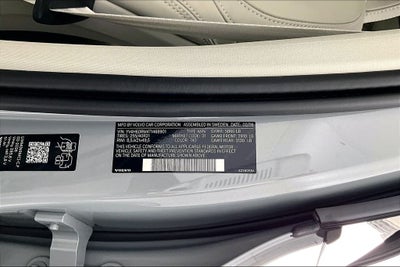 2026 Volvo XC60 Plug-In Hybrid T8 Ultra