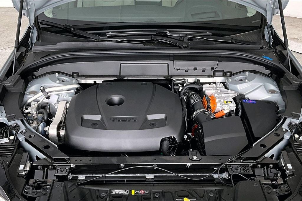 2026 Volvo XC60 Plug-In Hybrid T8 Ultra