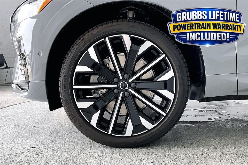 2026 Volvo XC60 Plug-In Hybrid T8 Ultra