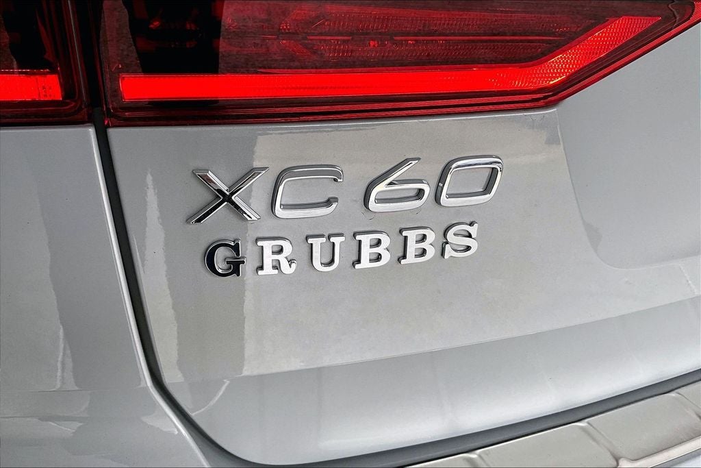 2026 Volvo XC60 Plug-In Hybrid T8 Ultra