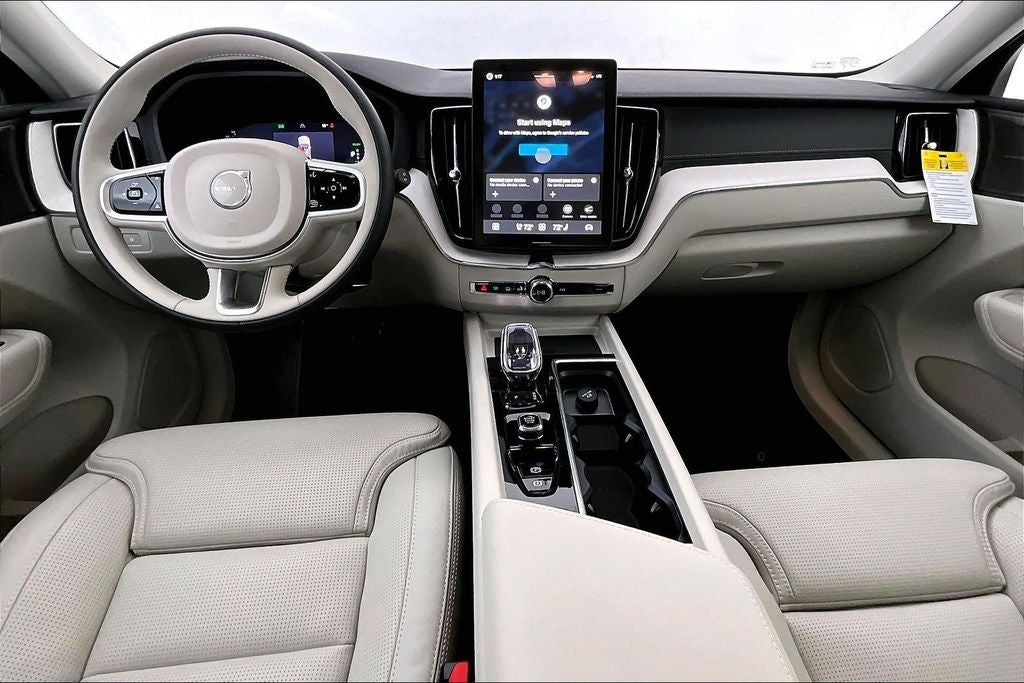 2026 Volvo XC60 Plug-In Hybrid T8 Ultra