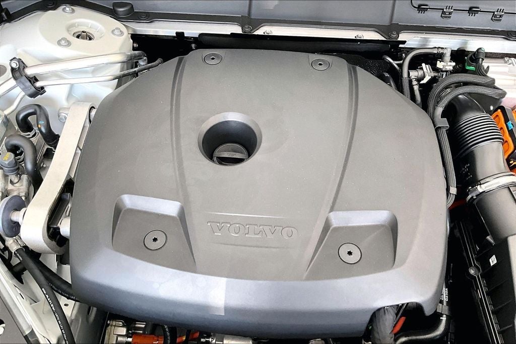 2026 Volvo XC60 Plug-In Hybrid T8 Ultra