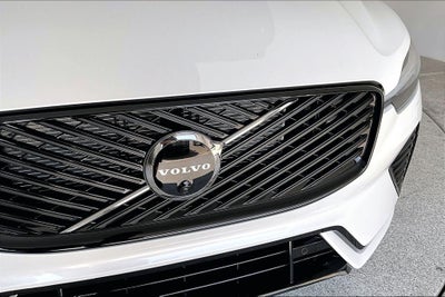 2026 Volvo XC60 Plug-In Hybrid T8 Ultra