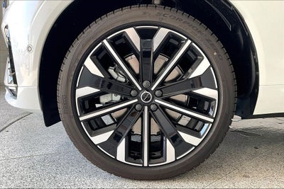 2026 Volvo XC60 Plug-In Hybrid T8 Ultra