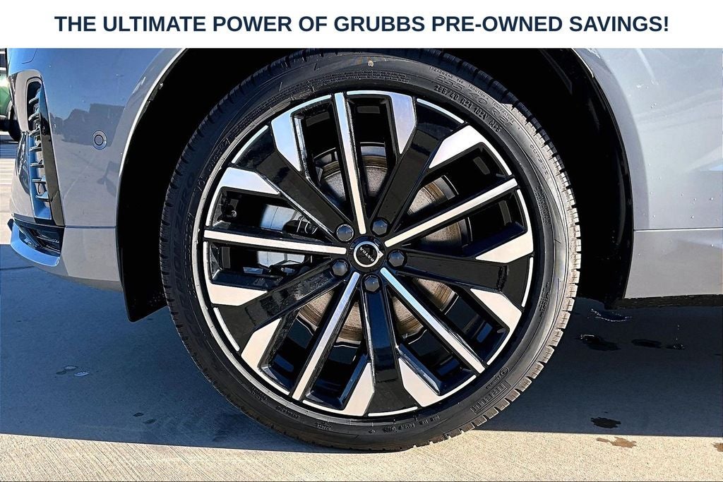 2026 Volvo XC60 Plug-In Hybrid T8 Ultra