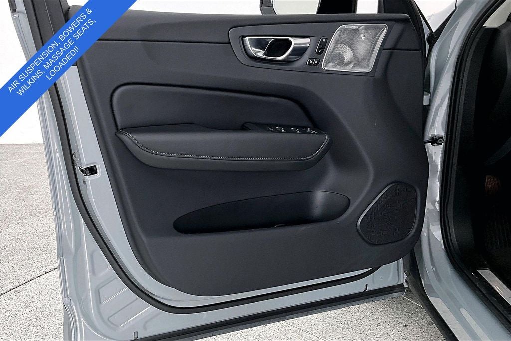 2025 Volvo XC60 Plug-In Hybrid T8 Ultra