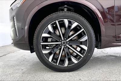 2027 Volvo XC90 Plug-In Hybrid T8 Ultra 7 Passenger