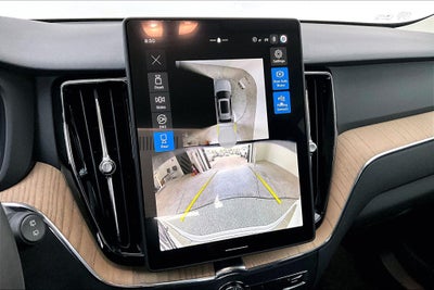 2027 Volvo XC60 Plug-In Hybrid T8 Plus