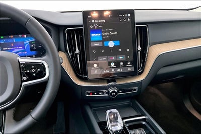 2027 Volvo XC60 Plug-In Hybrid T8 Plus