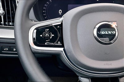 2027 Volvo XC60 Plug-In Hybrid T8 Ultra Black Edition