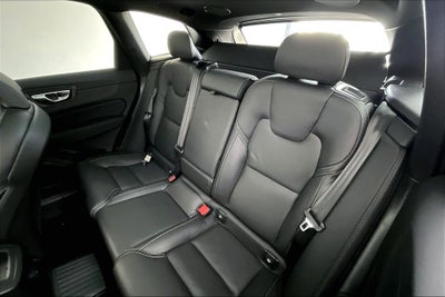 2027 Volvo XC60 Plug-In Hybrid T8 Ultra Black Edition