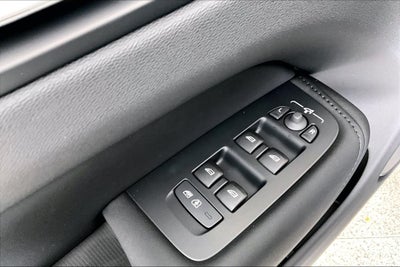 2027 Volvo XC60 Plug-In Hybrid T8 Ultra Black Edition