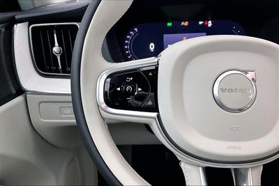 2027 Volvo XC60 Plug-In Hybrid T8 Ultra